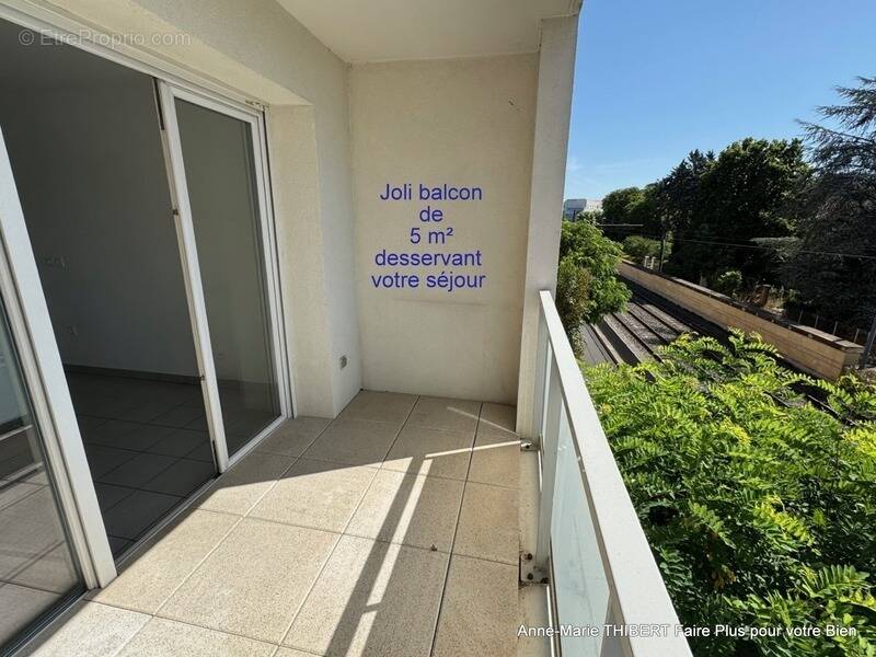 Appartement à DECINES-CHARPIEU