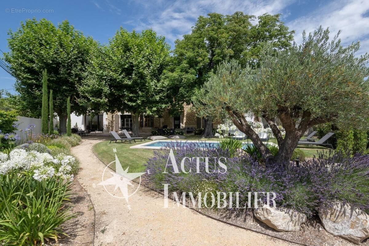 Maison à SALON-DE-PROVENCE