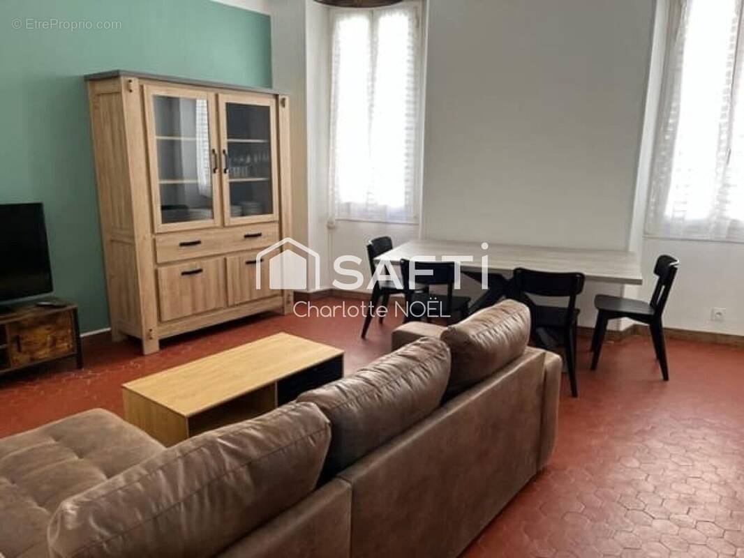 Photo 1 - Appartement à MARSEILLE-10E