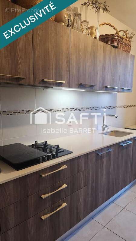 Photo 2 - Appartement à VAULX-EN-VELIN