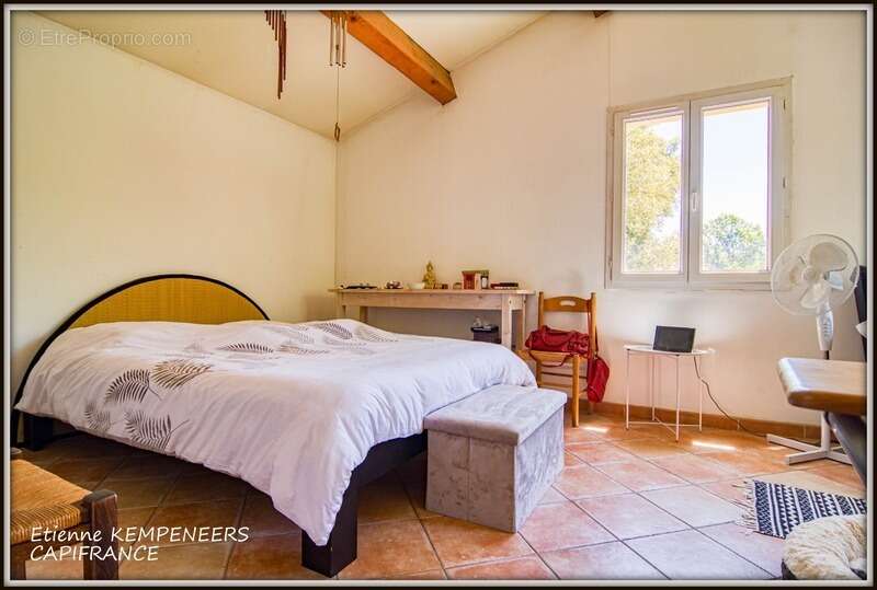 Maison à LORGUES