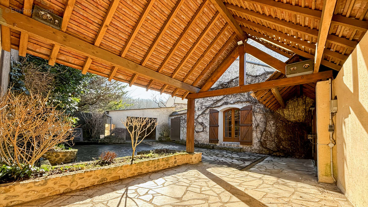Maison à ETAMPES