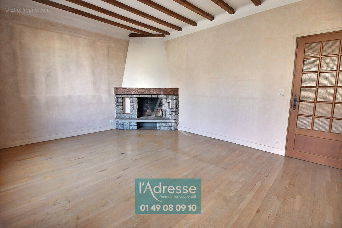 Maison à L&#039;HAY-LES-ROSES