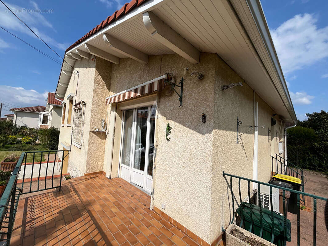Maison à LE PASSAGE