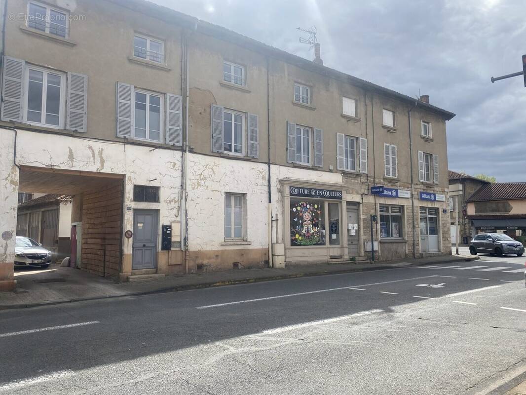 Appartement à CORCELLES-EN-BEAUJOLAIS