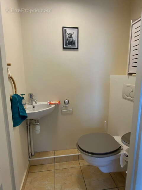 Appartement à COLLONGES-SOUS-SALEVE