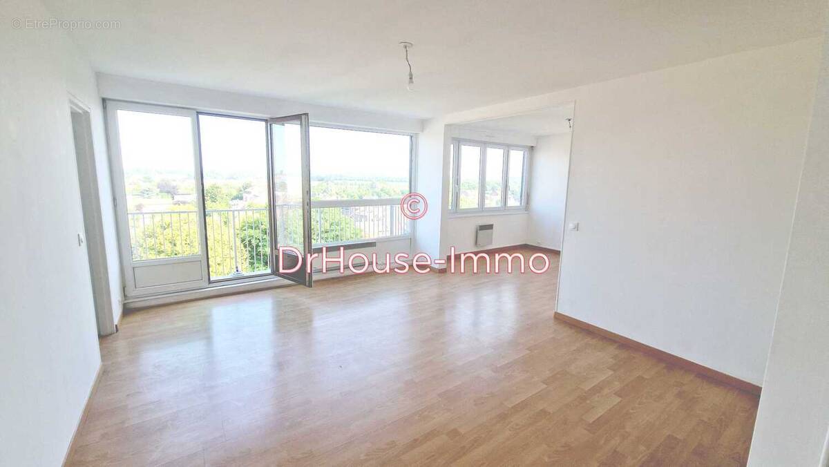 Appartement à SECLIN