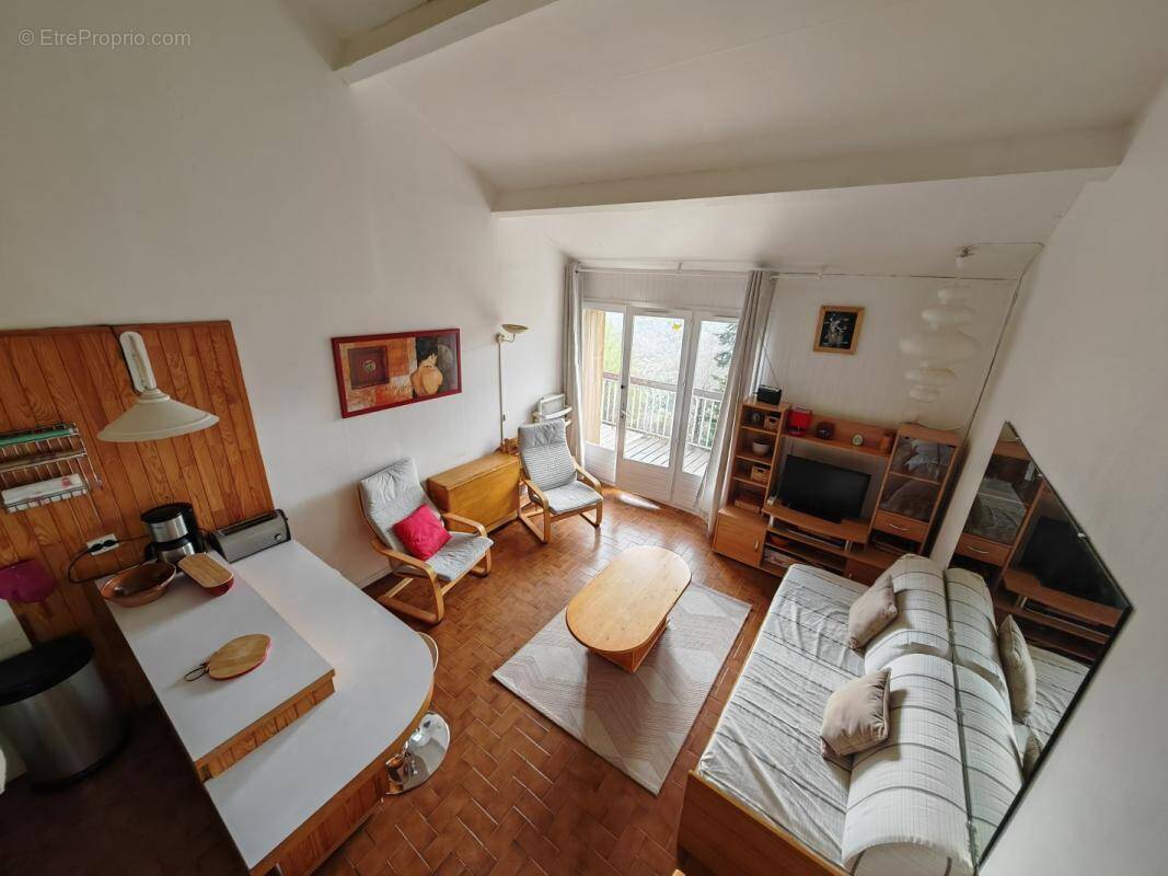 Appartement à AX-LES-THERMES