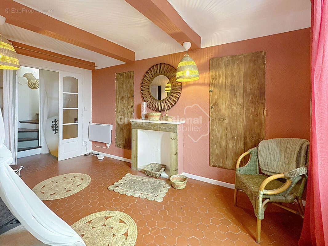 Maison à CALLIAN