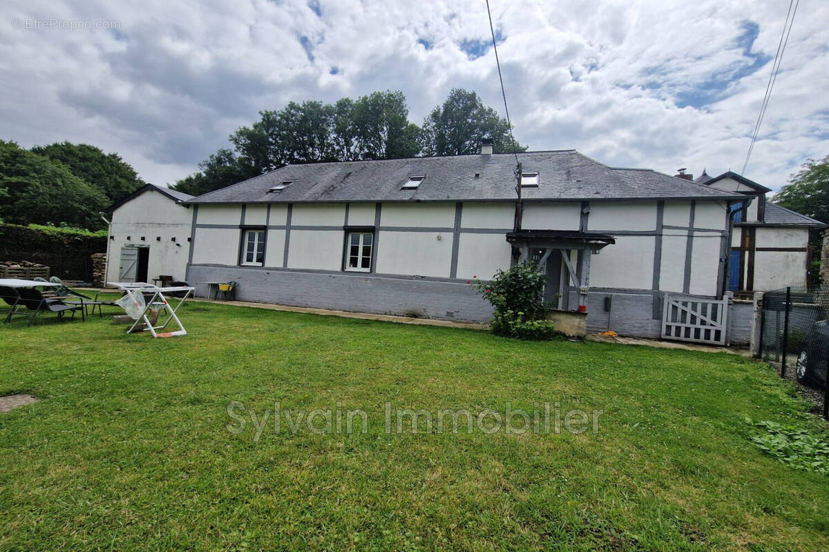 Maison à FORMERIE