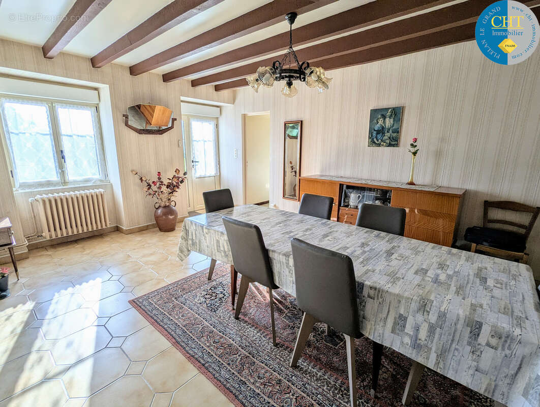 Maison à MAXENT