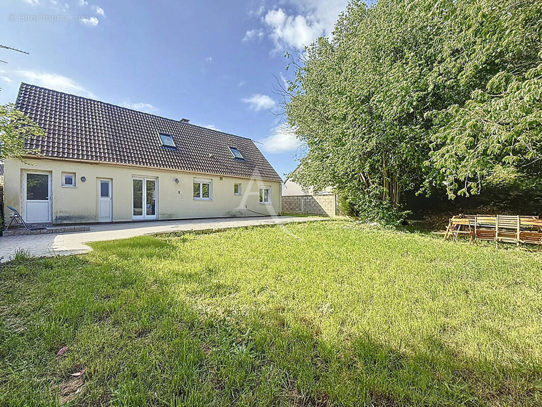Maison à SAINT-PATHUS