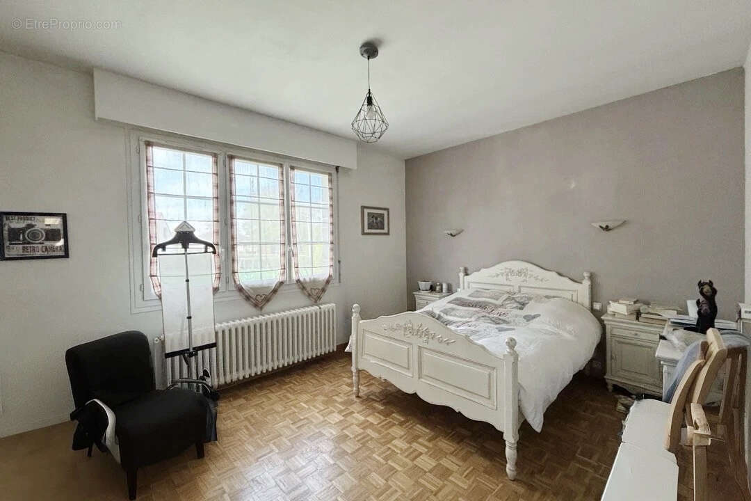Maison à L&#039;ISLE-ADAM