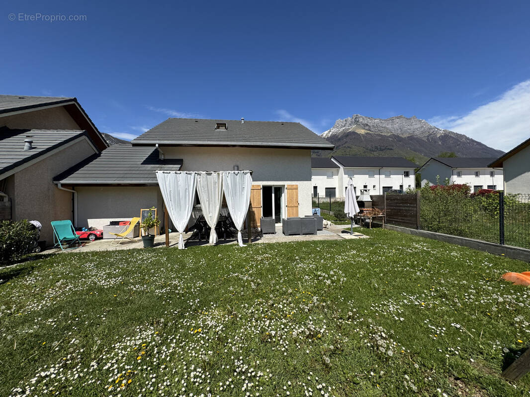Maison à SAINT-PIERRE-D&#039;ALBIGNY