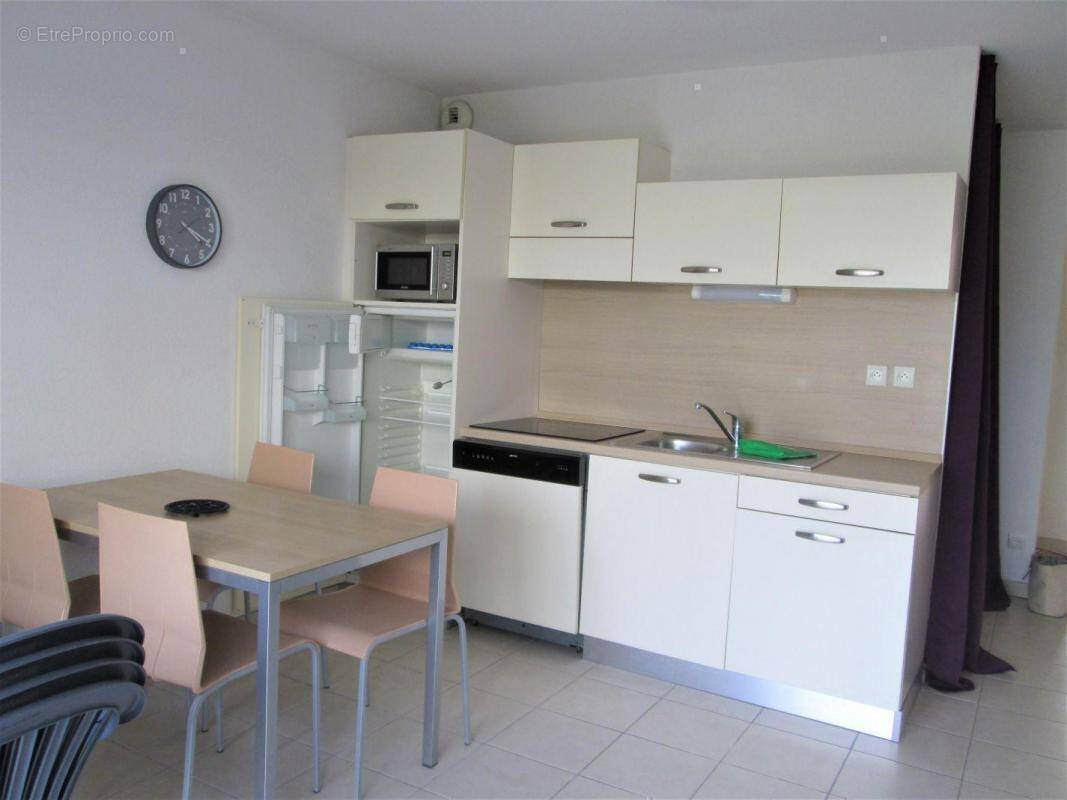 Appartement à AZILLE