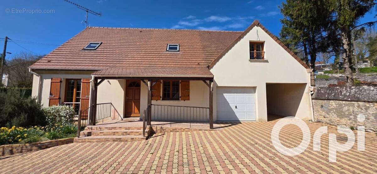 Maison à MEREVILLE