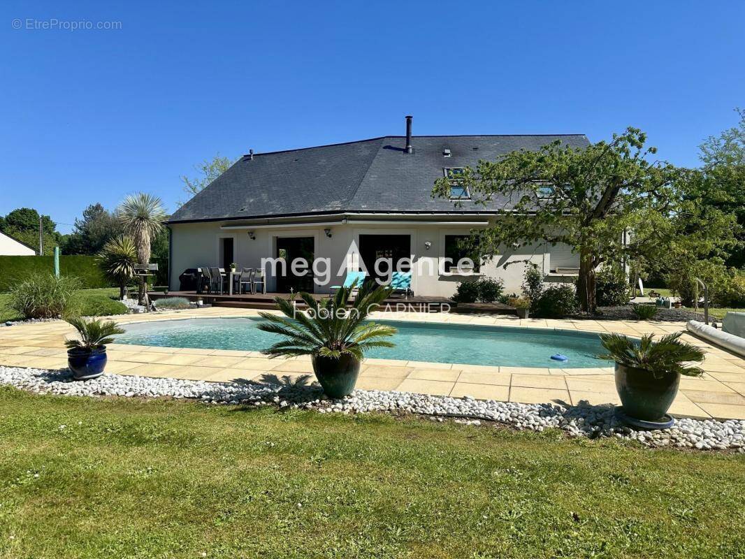 Maison à JUIGNE-SUR-LOIRE
