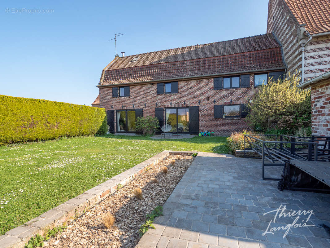 Maison à SAINGHIN-EN-MELANTOIS
