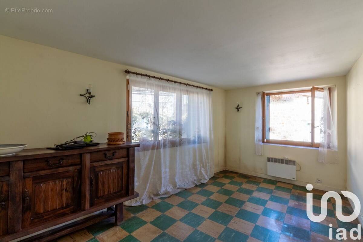 Photo 1 - Appartement à MONTIGNY-SUR-LOING