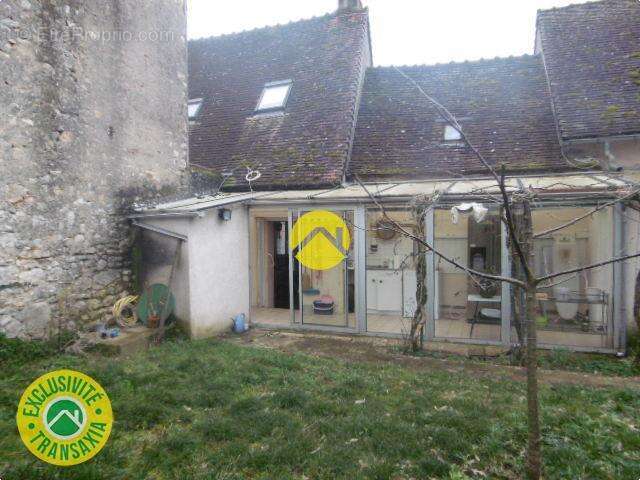 Maison à RUFFEC