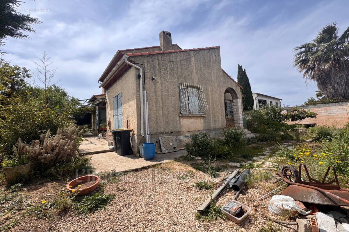 Maison à PORT-DE-BOUC