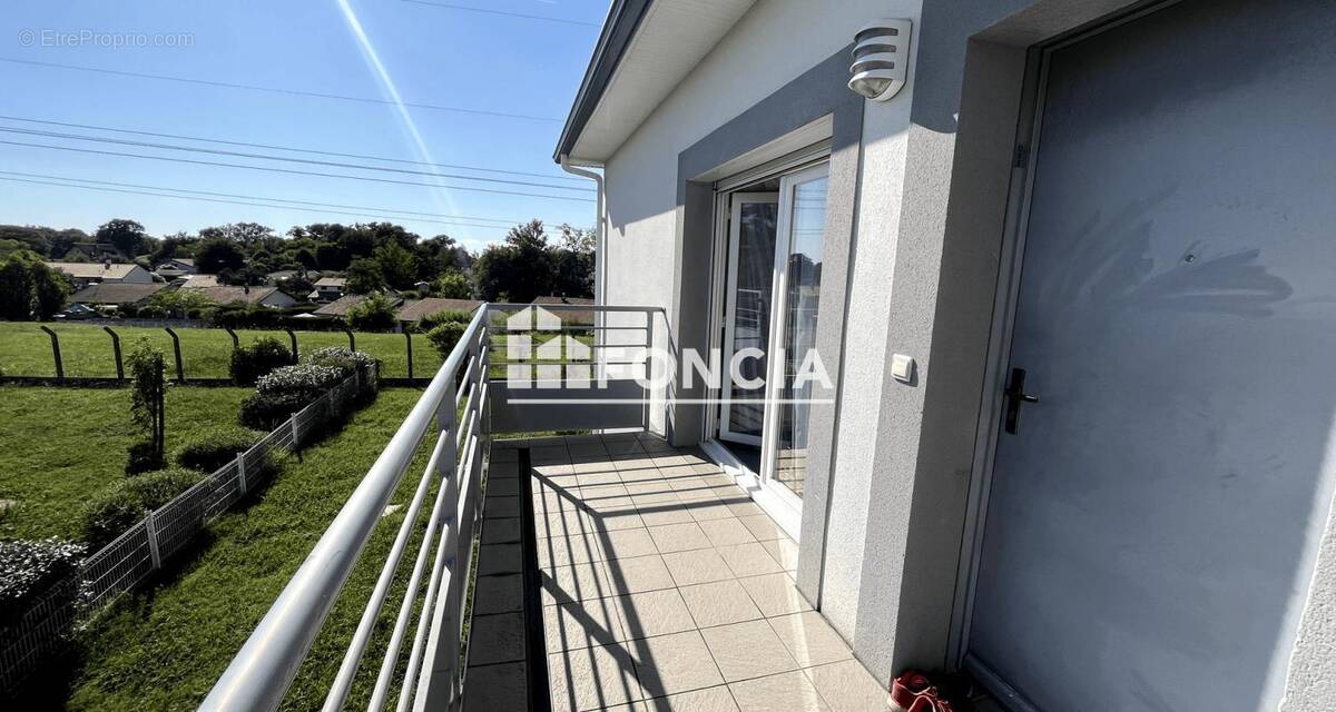Appartement à YVRAC