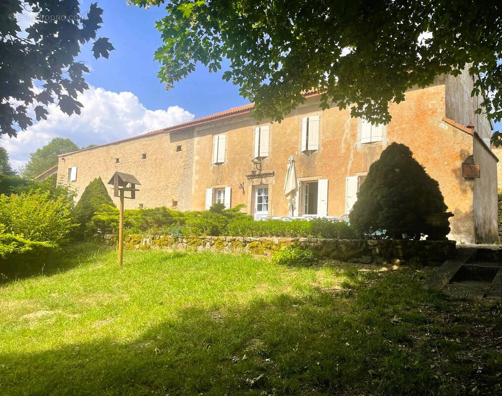 Maison à LANGOGNE