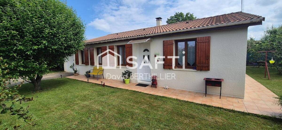Photo 1 - Maison à SAINT-DENIS-LES-BOURG