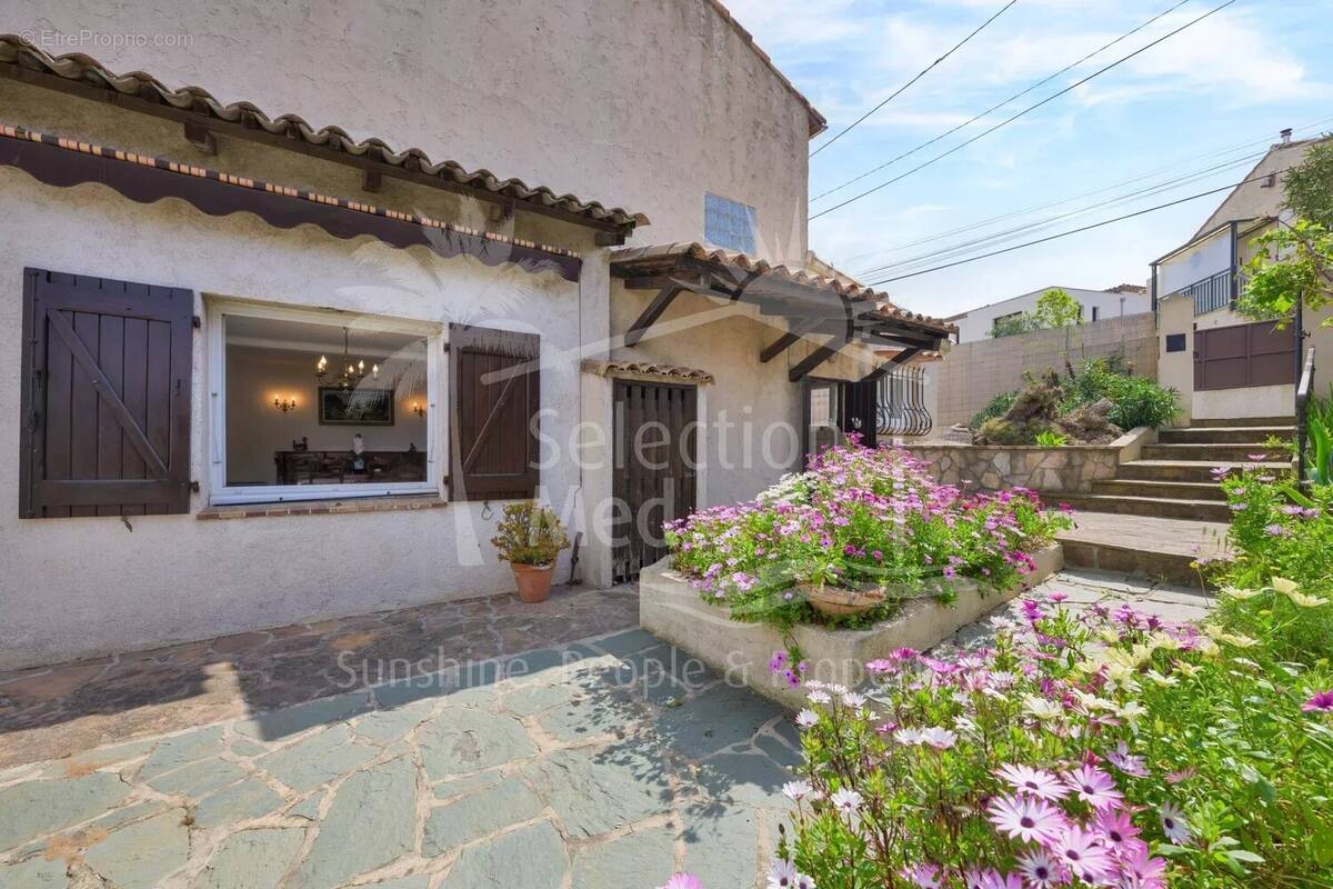 Maison à ANTIBES