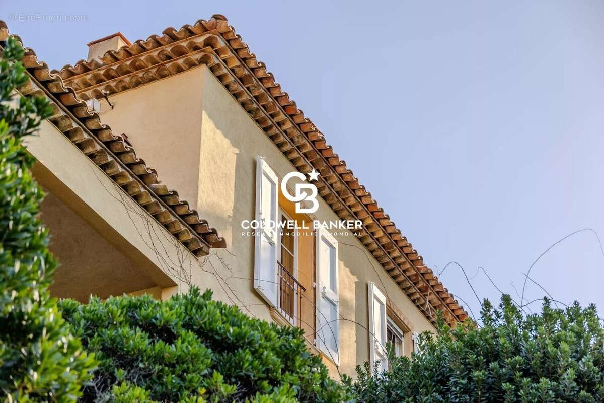 Maison à RAYOL-CANADEL-SUR-MER