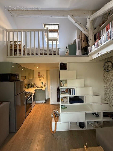 Appartement à PARIS-11E