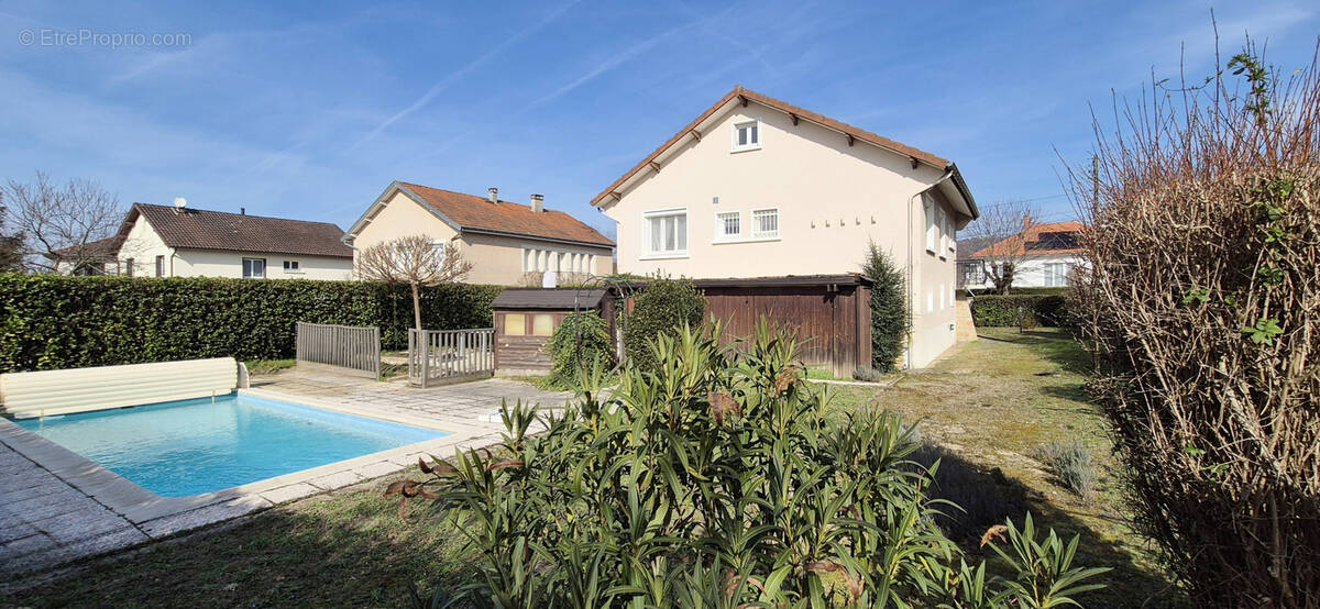 Maison à CREMIEU