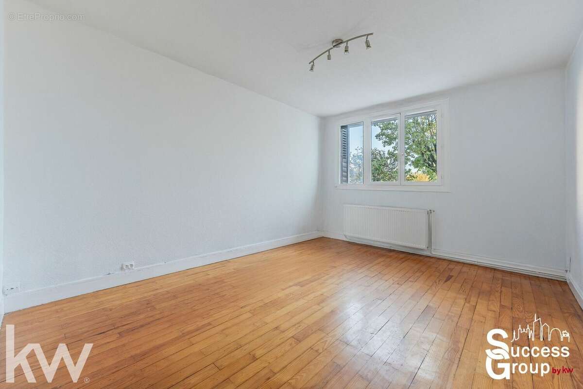 Appartement à LYON-8E