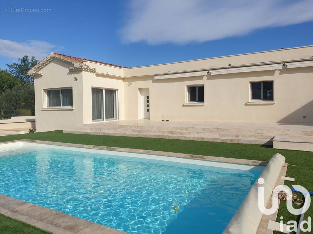 Photo 1 - Maison à UCHAUD