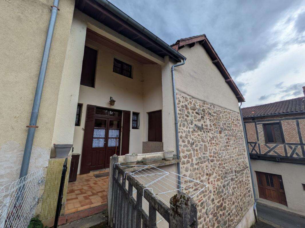Maison à AUBIN