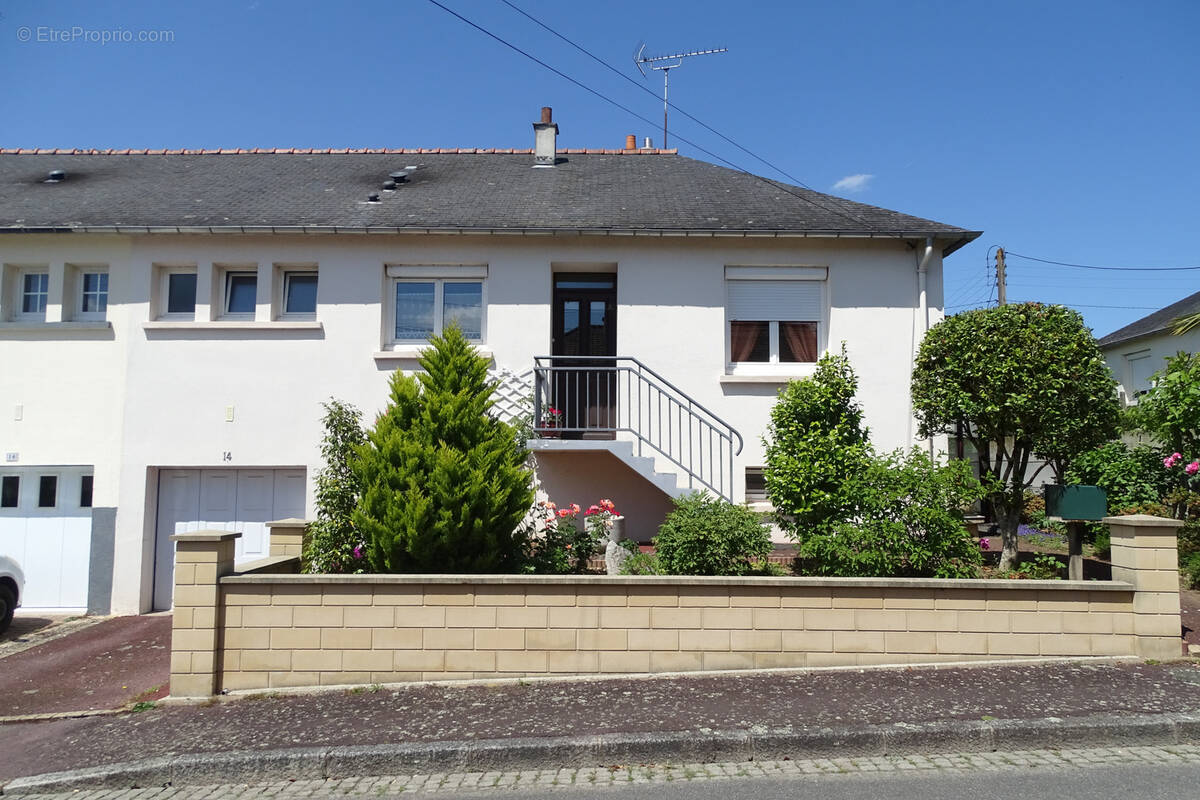 Maison à ERNEE