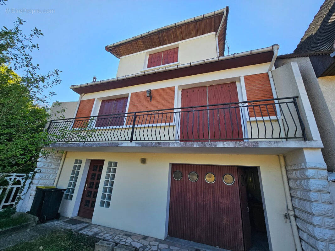Maison à CHAMPIGNY-SUR-MARNE