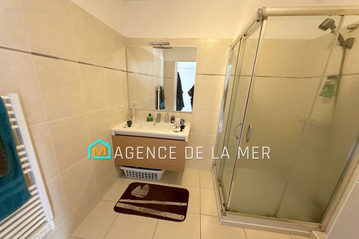 Appartement à MANDELIEU-LA-NAPOULE
