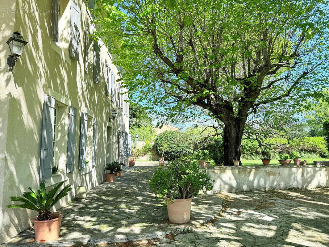 Maison à MONTEUX