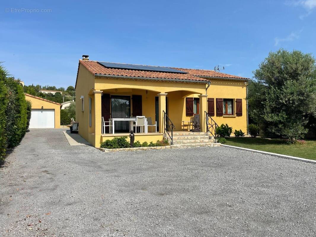 Photo 1 - Maison à VALLON-PONT-D&#039;ARC