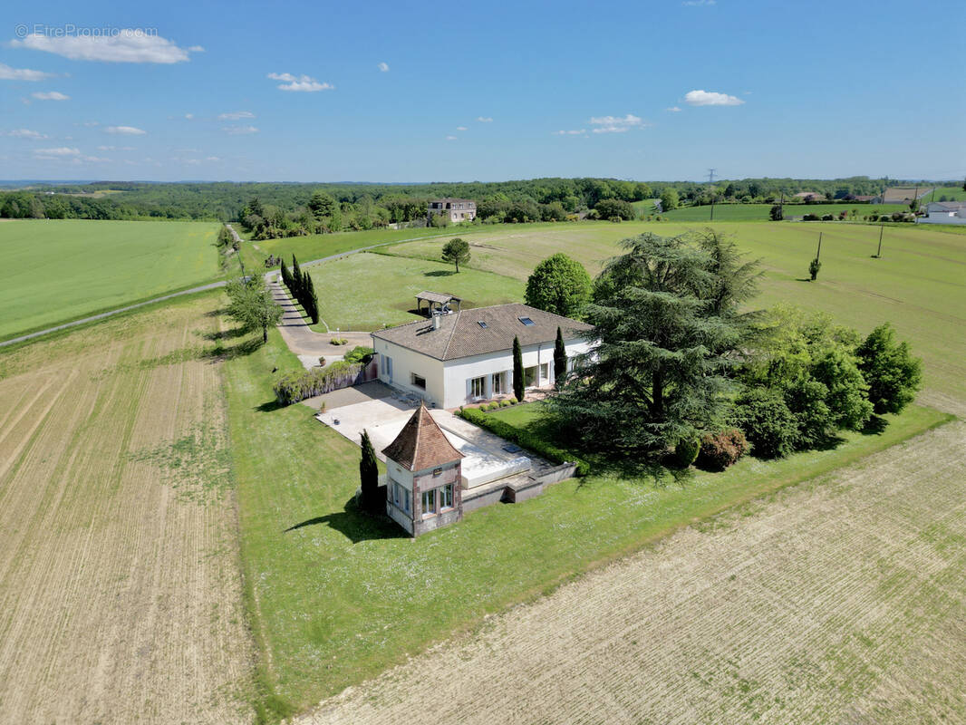 Maison à DURAS