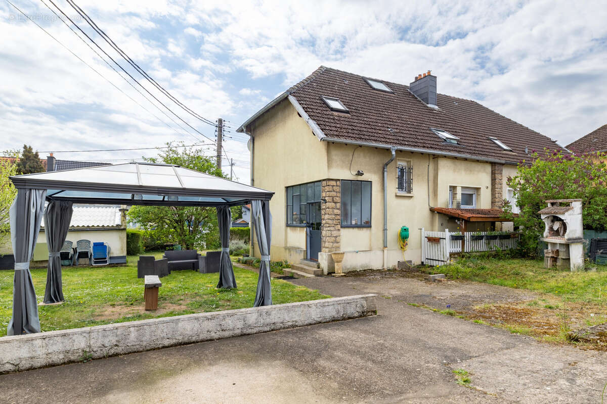 Maison à HOMECOURT