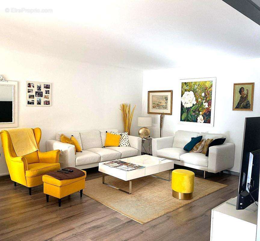 Appartement à TASSIN-LA-DEMI-LUNE