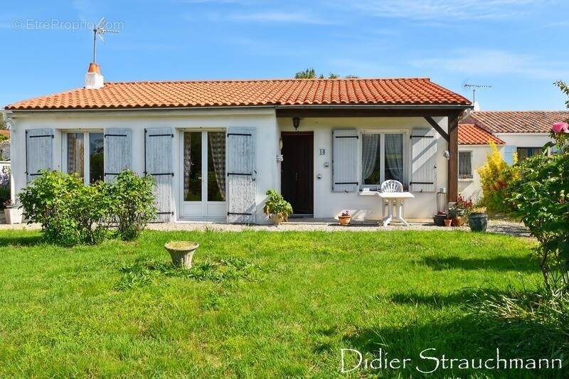 Maison à AIGREFEUILLE-D&#039;AUNIS