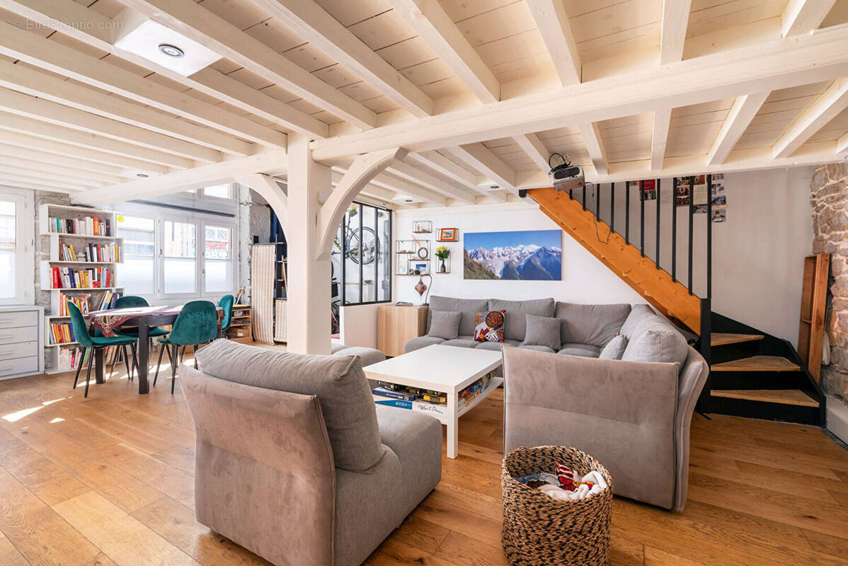 Appartement à LYON-1E