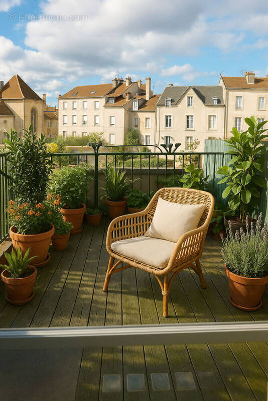 Appartement à CHARMES