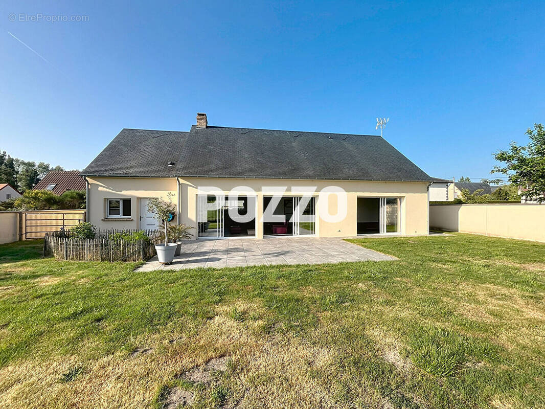 Maison à BREHAL