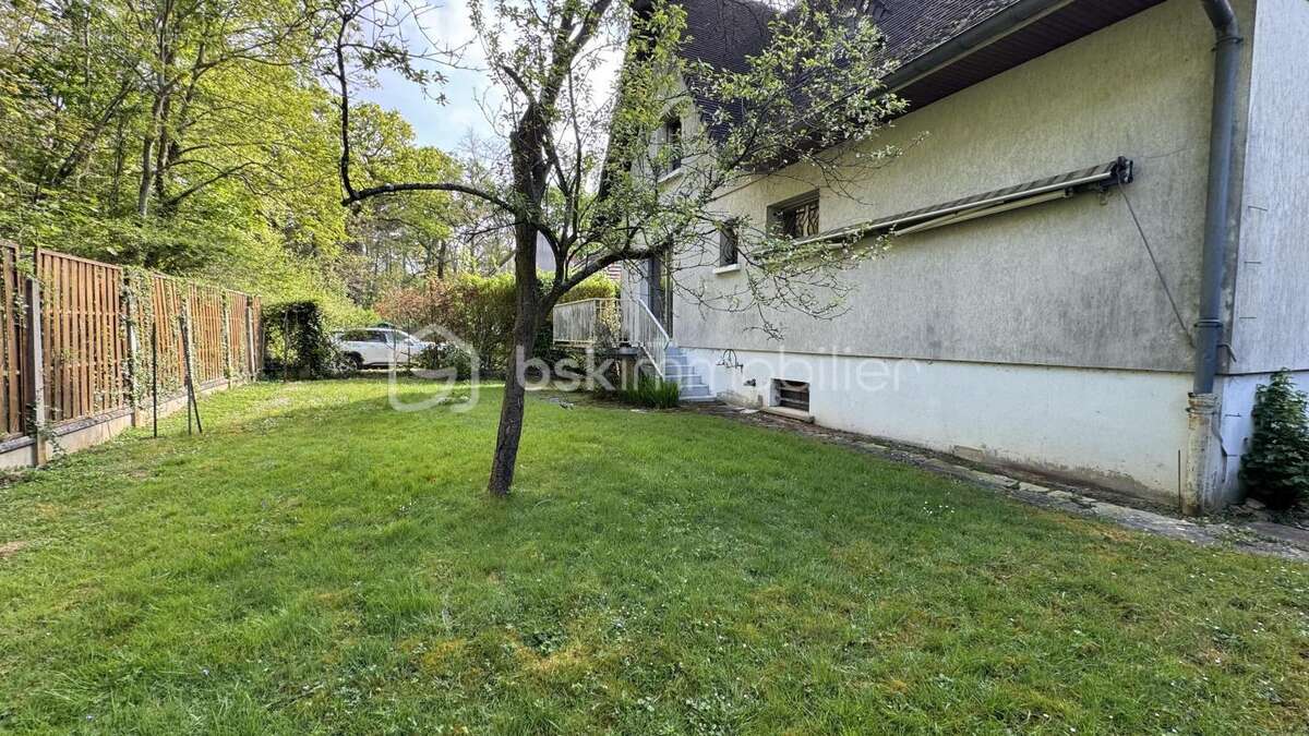 Maison à MONTGERON