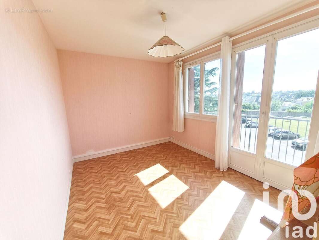 Photo 8 - Appartement à LAVAL