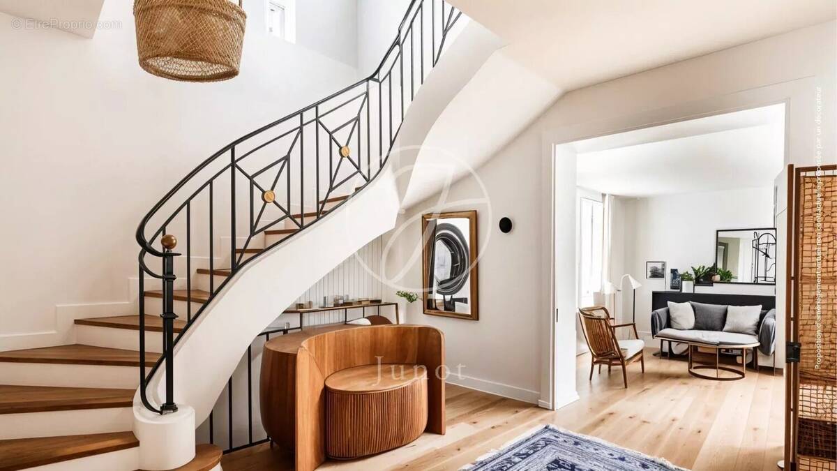 Maison à PARIS-16E